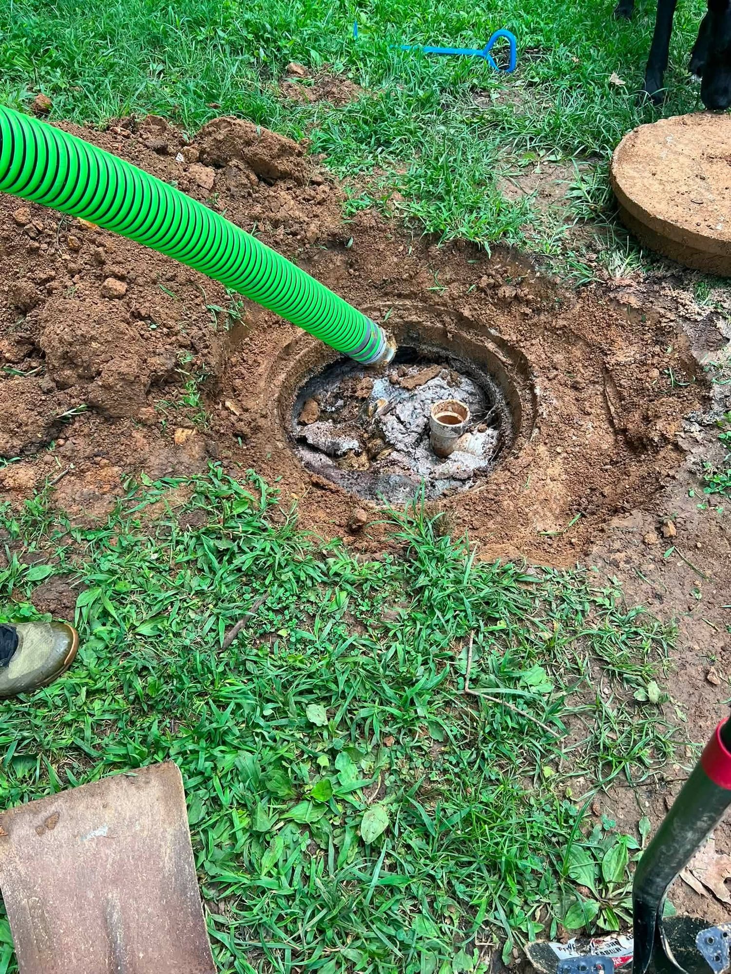 Septic tank pumping